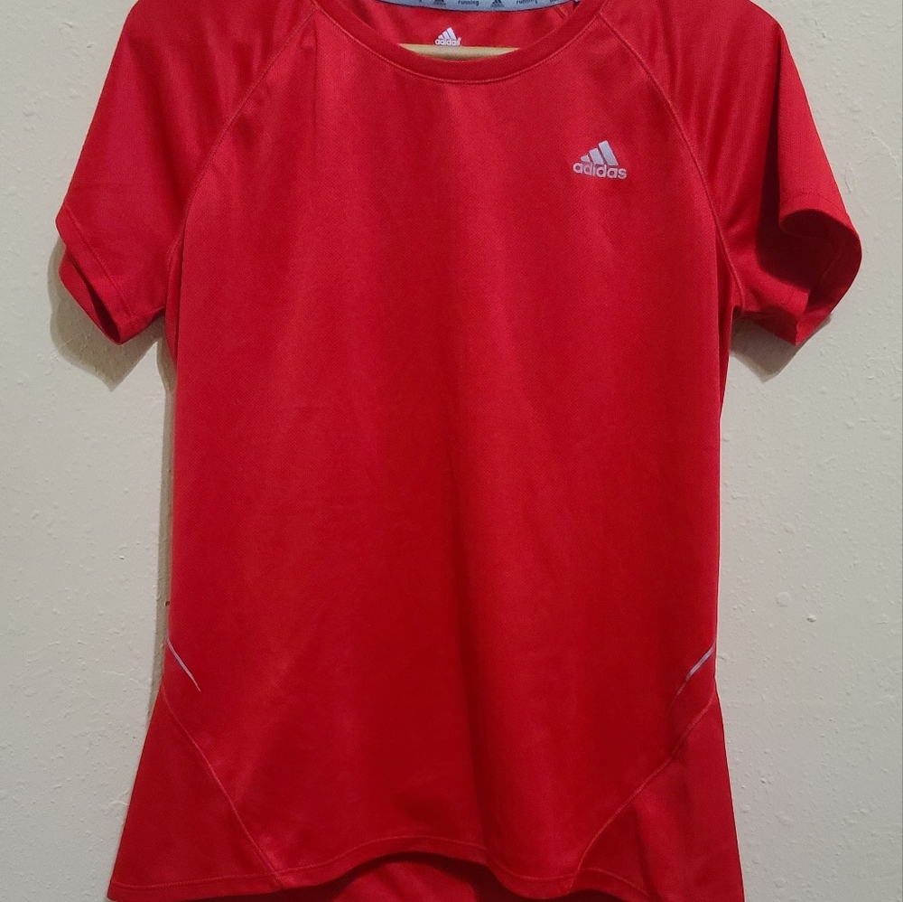 🐚Adidas climalite shirt